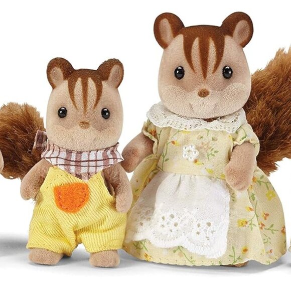 Calico Critters Hazelnut Chipmunk Family New in Box - Picture 8 of 12